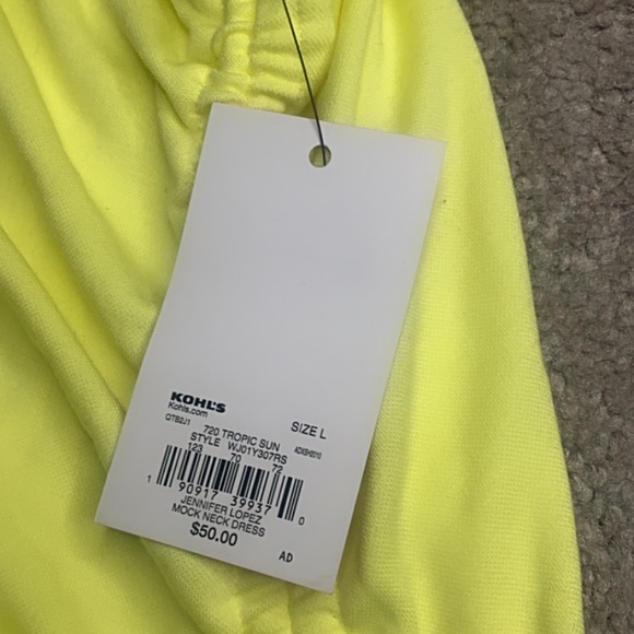 Jennifer Lopez Dress - Picture 3 of 3